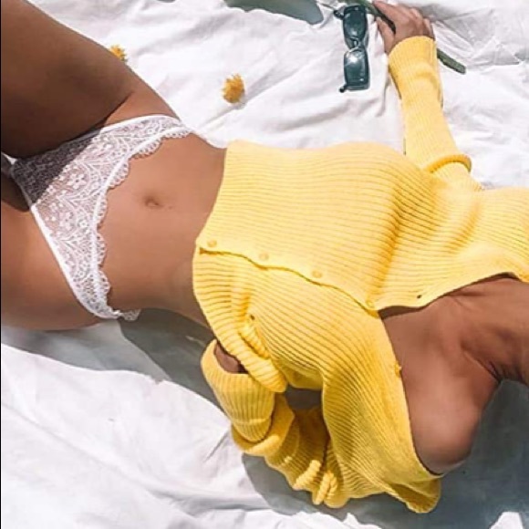 5 STAR ⭐️ rated Yellow Ribbed Button Up Sweater - Picture 3 of 4